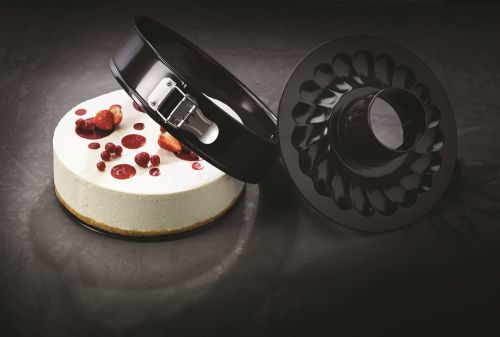 DE BUYER HINGE MOLD 26CM 2 NON-STICK BASES.