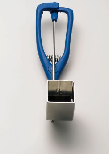 INOX VIERKANT IJSLEPEL MET BLAUW HANDEL 1/30 32 X 32 X 32 MM MODEL KE