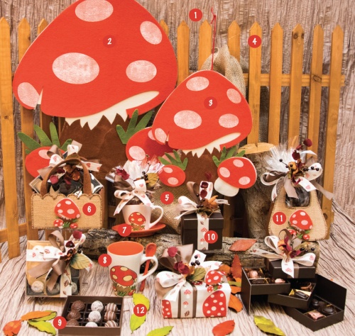 CONICAL JUTE BASKET WITH MUSHROOM DECORATION 15 X 15 X 7 CM = PIECE