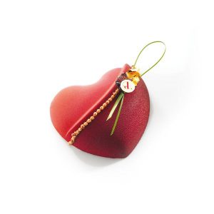 074066 PCB DRAPED HEART ENTREMET MOLDS PR 30 PCES M.AVC LEGS 30PCES ***S/CD***