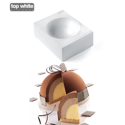 SILIKOMART MOULE DEMI-SPHERE EN SILICONE ZUCCOTTO Ø 135 HT 67.5MM VOLUME 654ML