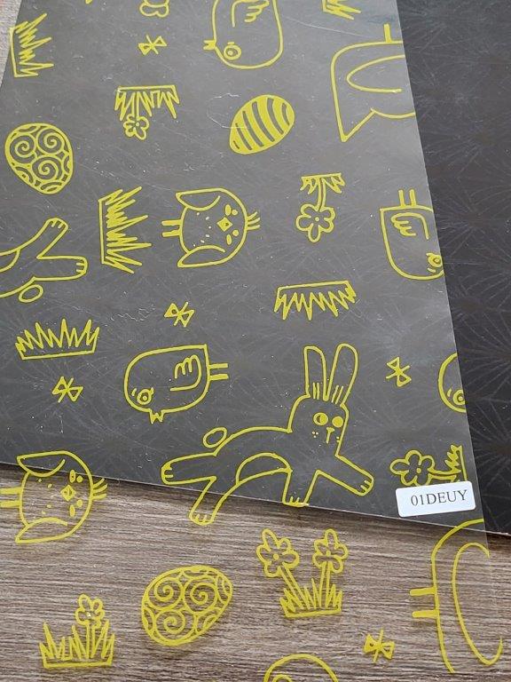 EASY CUTTING BOX AVEC FILM PP TRANSPARENT PÂQUES JAUNE 60CMX50M