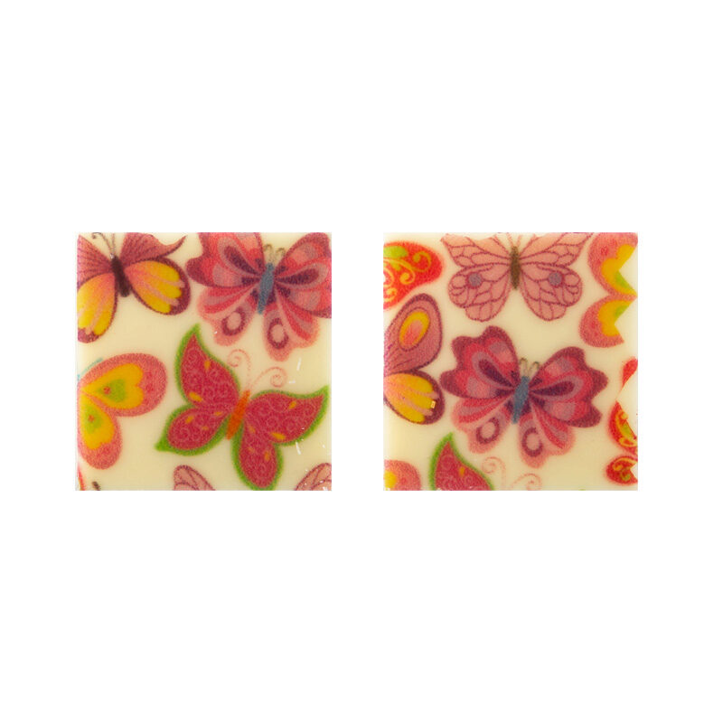 2034003 PLAQUETTE PAPILLON MULTICOLORE CARRE CHOCOLAT  3X3CM  220 PCES ***S/CD***
