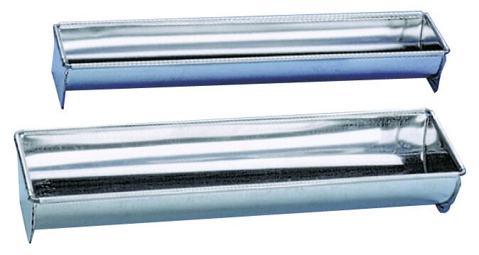 TINPLATE LOG MOLD WITH STRAIGHT EDGES, 35 X 6 CM, H4.5 CM