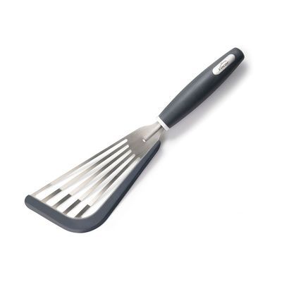 LACOR FISH SPATULA STAINLESS STEEL/SILICONE EDGE18X8-30CM
