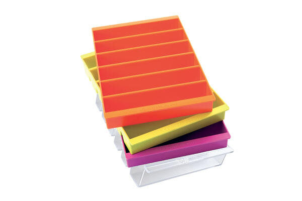 PRESENTOIR TRANSPARENT PAR LE BAS 24 FRISCOS 235X360 HT 48MM