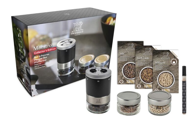 PEUGEOT KERST CADEAUSET MAESTRO MAT ZWART + 3 FLESSEN VAN 3 GRANDS CRUS PEPER