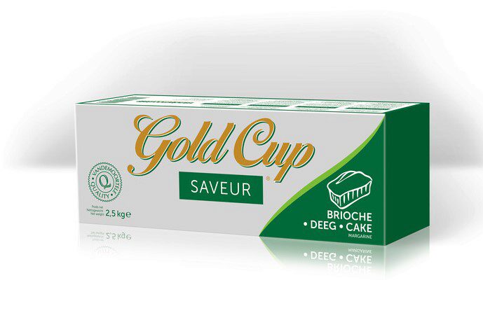 VAMIX GOLD CUP FLAVOR MARGARINE PASTE IN BLOCK 4 X 2.5 KG