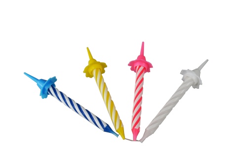 [23010015] 1 YEAR CANDLES 5 COLORS + CANDLESTICKS 648 PCES