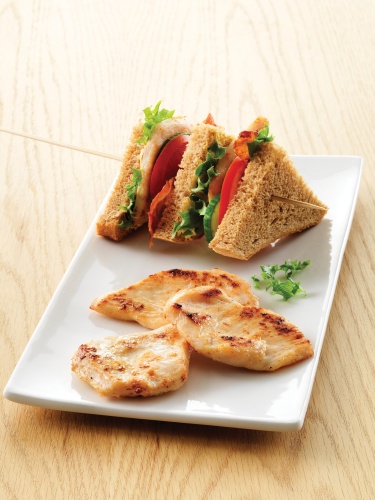 [02070003] POULTRY ESCALOPE DE POULET ROTI 30GR 2,5KG