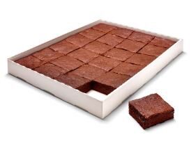 [02040215] ❄️VAMIX A92C24/55006 VOORGESNEDEN DUBBELE CHOCOLADEBROWNIE 24 X 66G (3X1600G PER DOOS)
