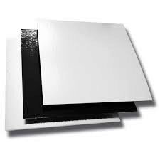 [27665352] CARTON NOIR/BLANC PET CARRE DE 20X20 CM 50 PCES FOST PLUS INCLUS